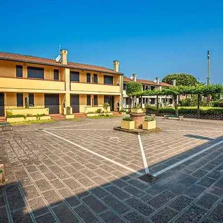 Tize' Village
