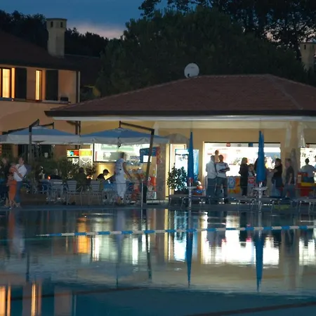 Tize' Village Lejlighedshotel